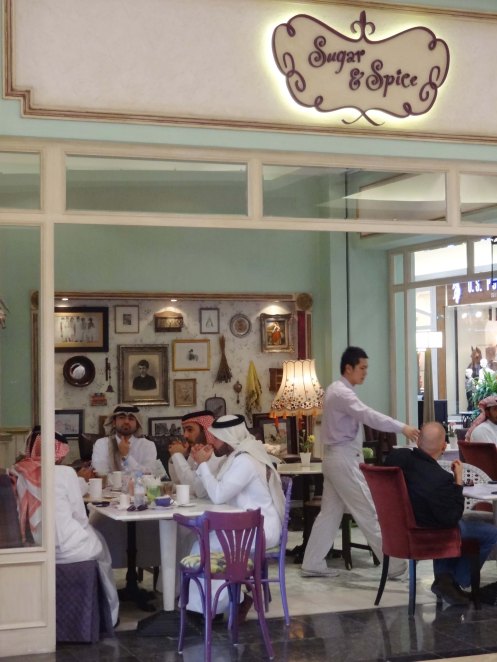 Doha.mænd på cafe